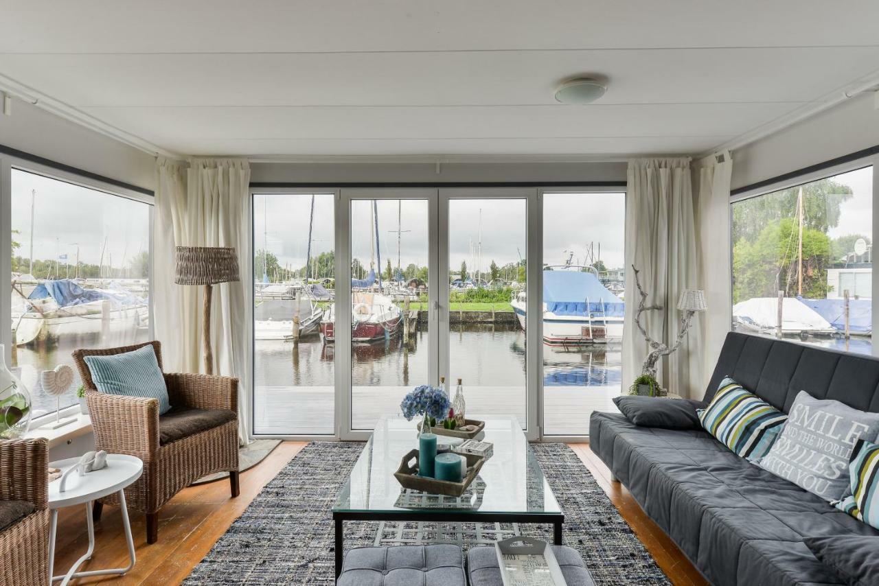 Bright And Comfortable Houseboat Aalsmeer Exterior foto